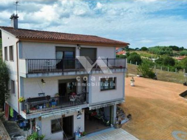 Chalet en venta en Sobrado do Bispo, Ourense