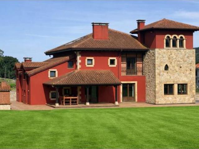 Chalet en venta en Gama, Cantabria