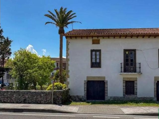 Chalet en venta en Paderne, Cantabria