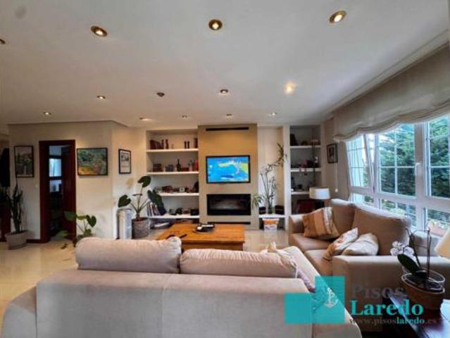 Chalet en venta en Bárcena de Cicero, Cantabria