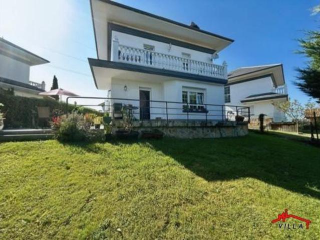 Chalet en venta en Bárcena de Cicero, Cantabria