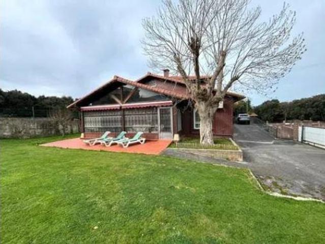 Chalet en venta en Bareyo