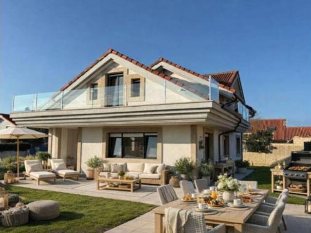 Chalet en venta en Bareyo, Cantabria