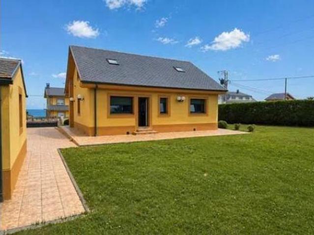 Chalet en venta en Barreiros, A Mariña Oriental