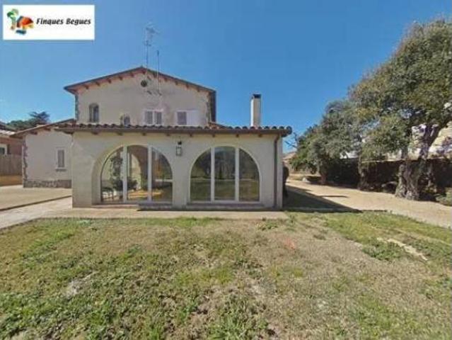 Chalet en venta en Urbanització Begues Park, Baix Llobregat