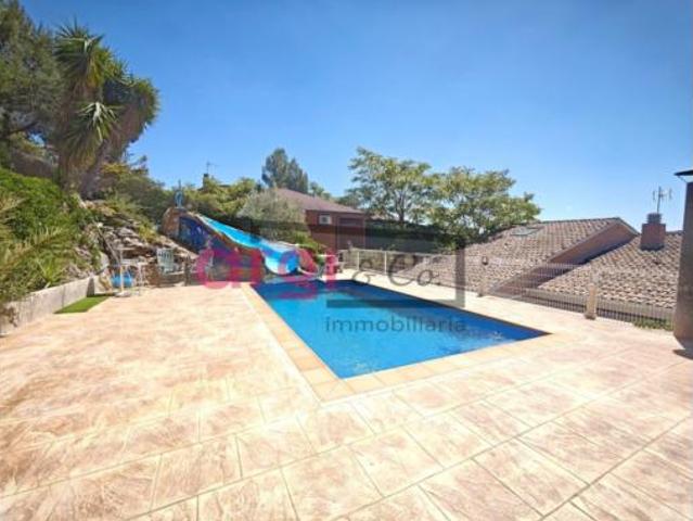 Chalet en venta en Urbanització Begues Park, Baix Llobregat