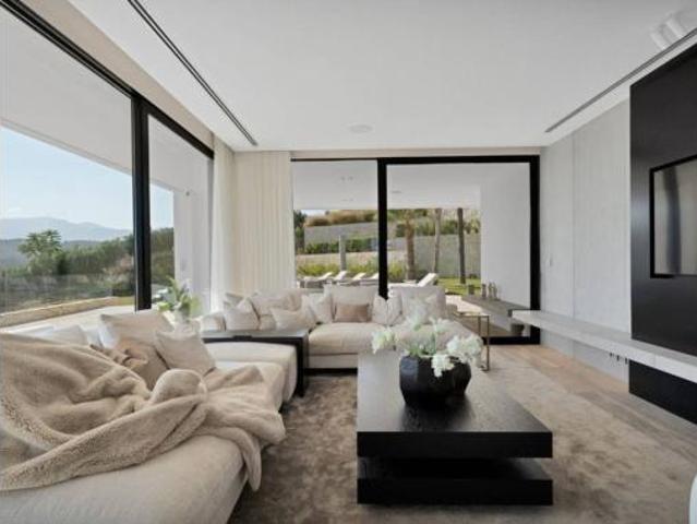 Chalet en venta en Montemayor, Costa del Sol Occidental