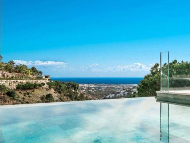 Chalet en venta en Artola, Costa del Sol Occidental