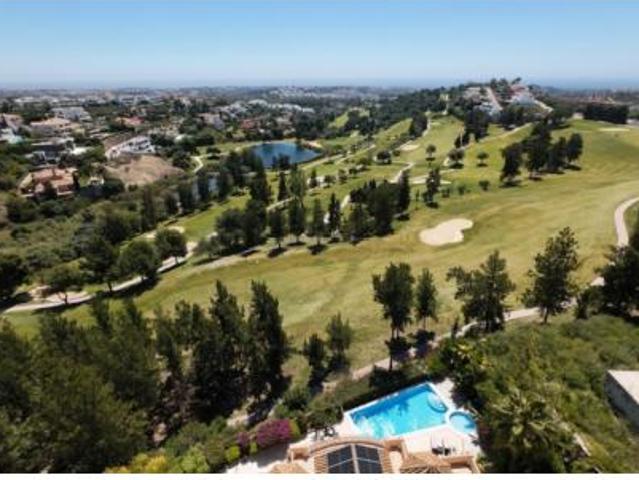 Chalet en venta en Nueva Atalaya, Costa del Sol Occidental