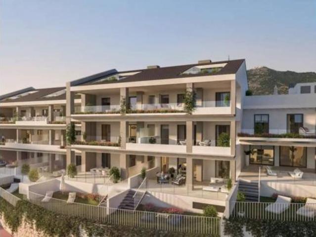 Chalet en venta en La Perla-Torremuelle, Costa del Sol Occidental