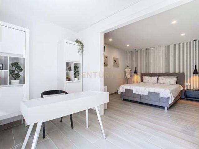 Chalet en venta en La Perla-Torremuelle, Costa del Sol Occidental