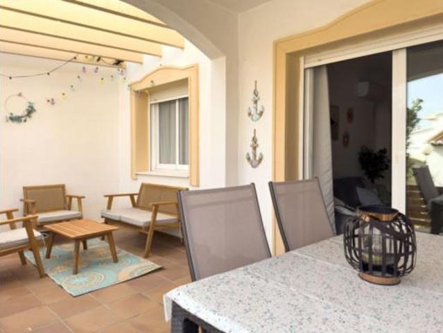 Villa en venta en Beniarbeig