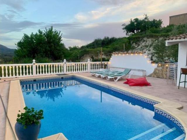 Chalet en venta en el Comtat, Valencia