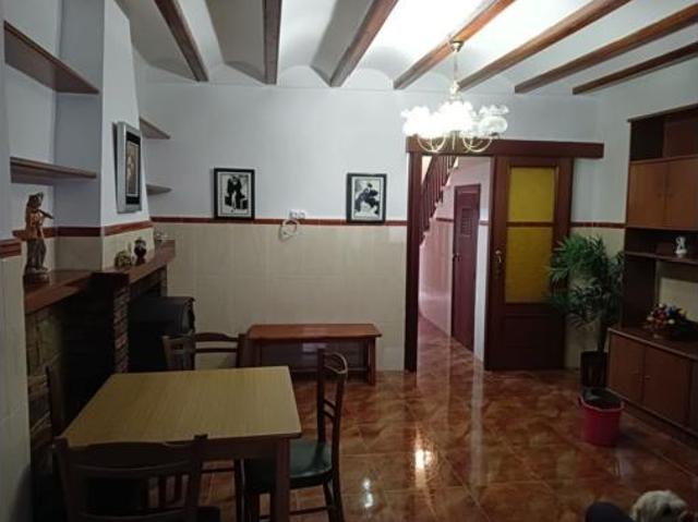 Chalet en venta en Beniarrés, Alicante