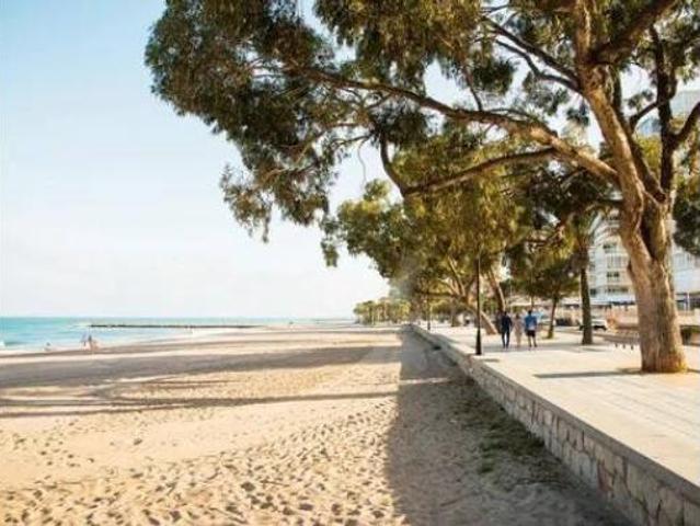 Chalet en venta en la Plana Alta, Valencia