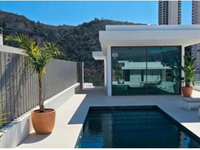 Chalet en venta en la Marina Baixa, Valencia