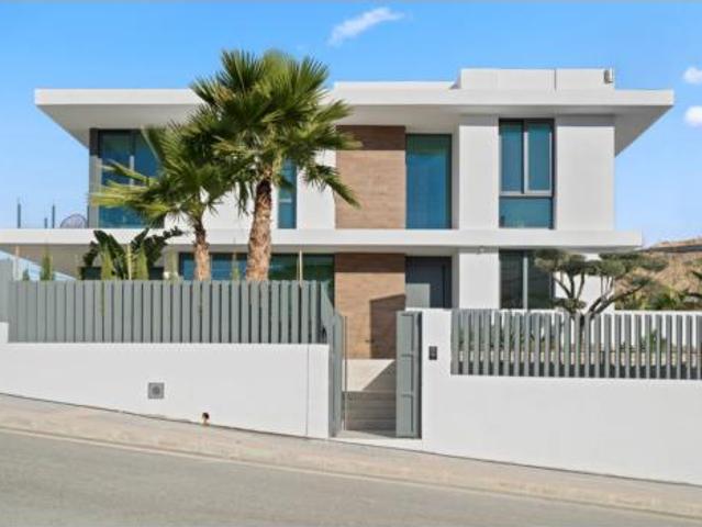 Chalet en venta en la Marina Baixa, Valencia