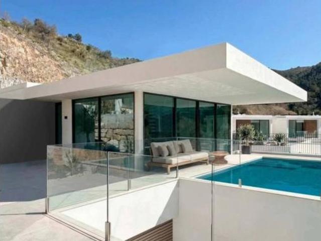 Chalet en venta en la Marina Baixa, Valencia