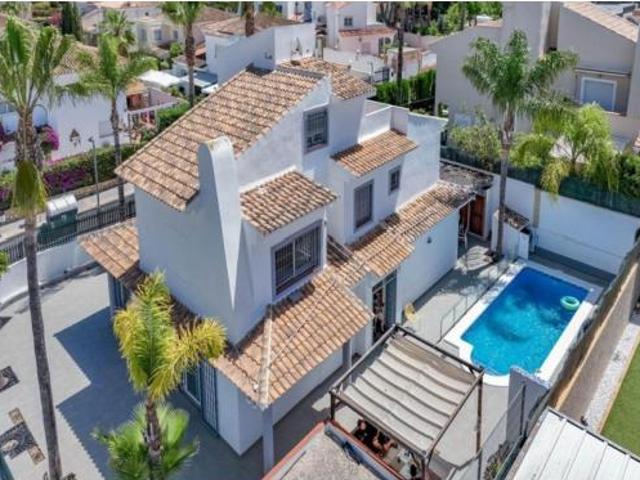 Chalet en venta en la Cala, la Marina Baixa