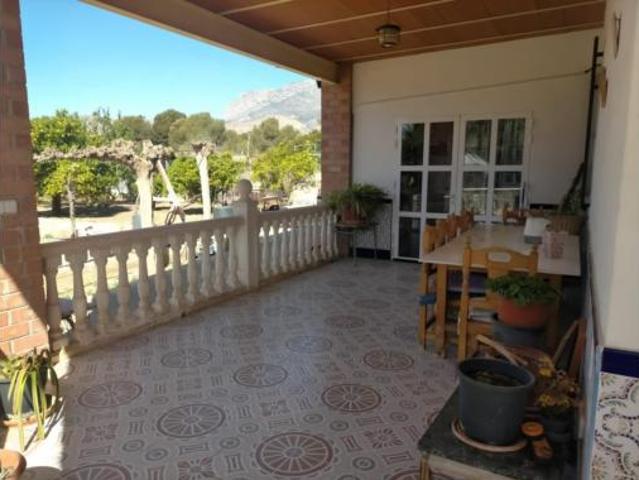 Chalet en venta en la Marina Baixa, Valencia
