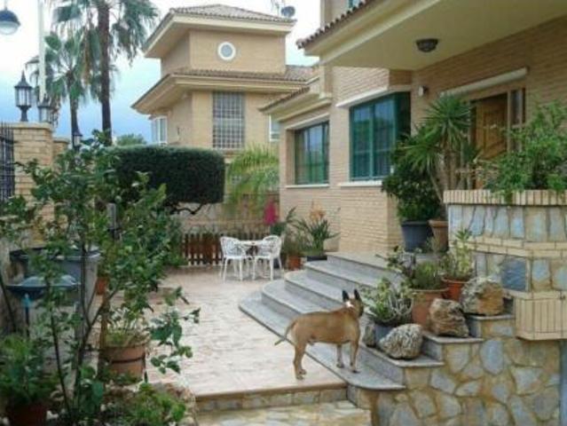 Chalet en venta en la Marina Baixa, Valencia