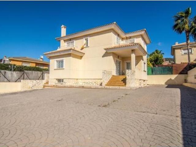 Villa en venta en Benidorm