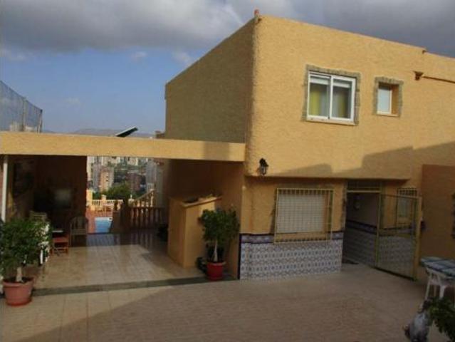 Chalet en venta en la Marina Baixa, Valencia
