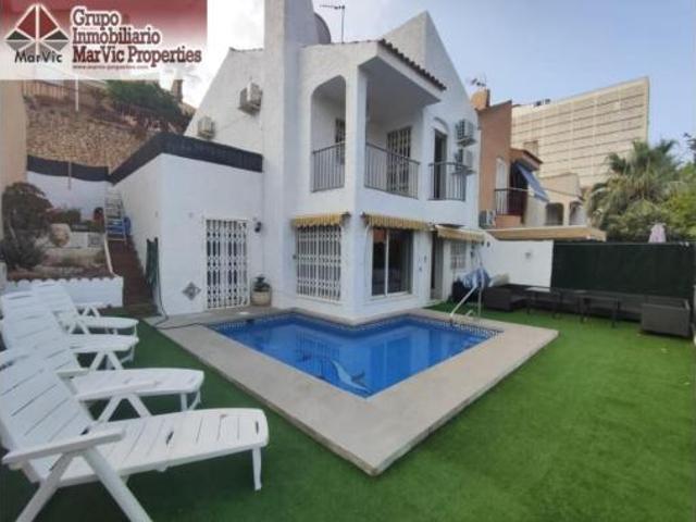 Chalet en venta en la Marina Baixa, Valencia