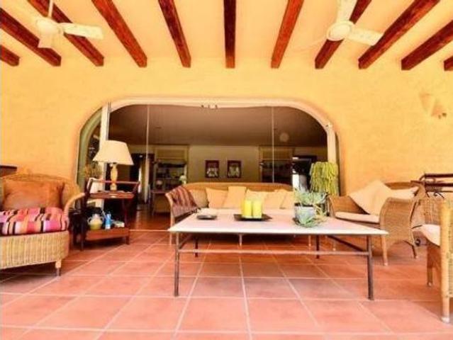 Chalet en venta en la Marina Baixa, Valencia