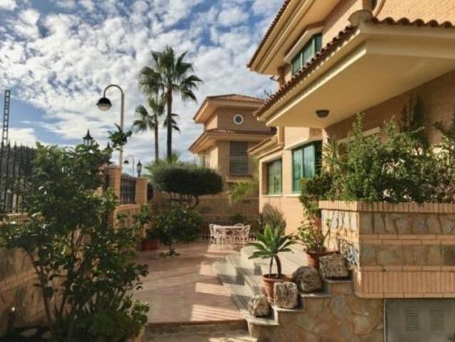 Chalet en venta en la Marina Baixa, Valencia