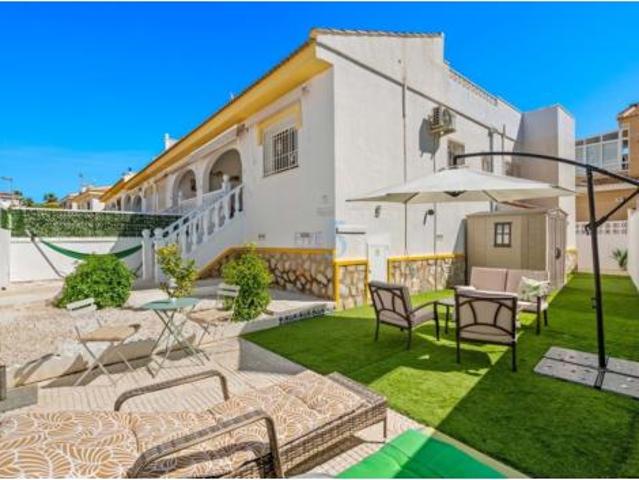 Chalet en venta en Urbanización Monteazul, el Baix Segura / La Vega Baja