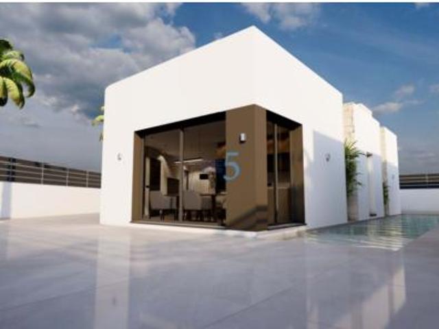 Chalet en venta en Urbanización Monteazul, el Baix Segura / La Vega Baja