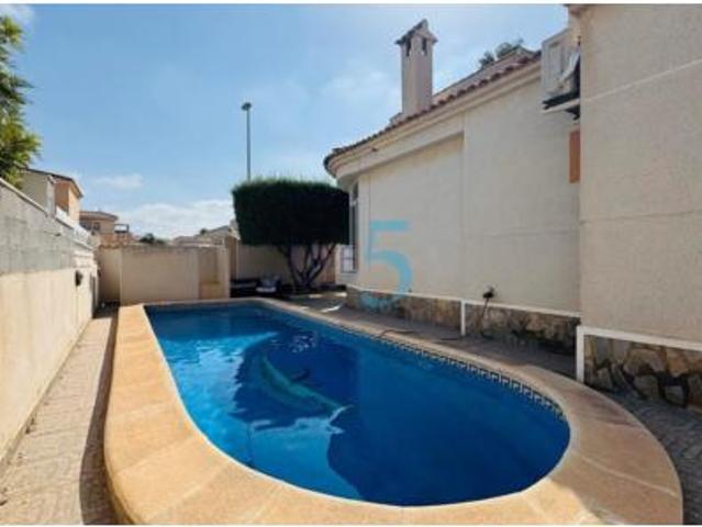 Chalet en venta en Urbanización Atalaya Park, el Baix Segura / La Vega Baja