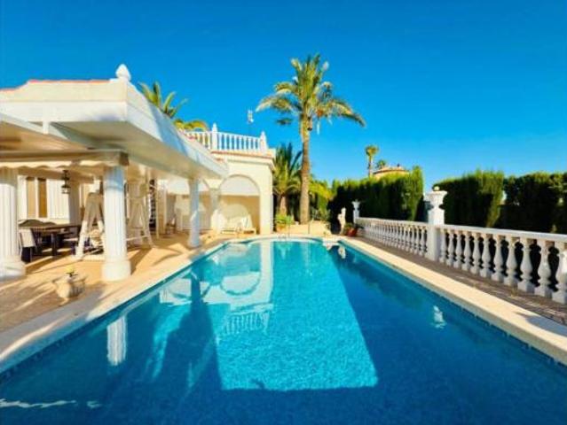 Chalet en venta en Urbanización Atalaya Park, el Baix Segura / La Vega Baja