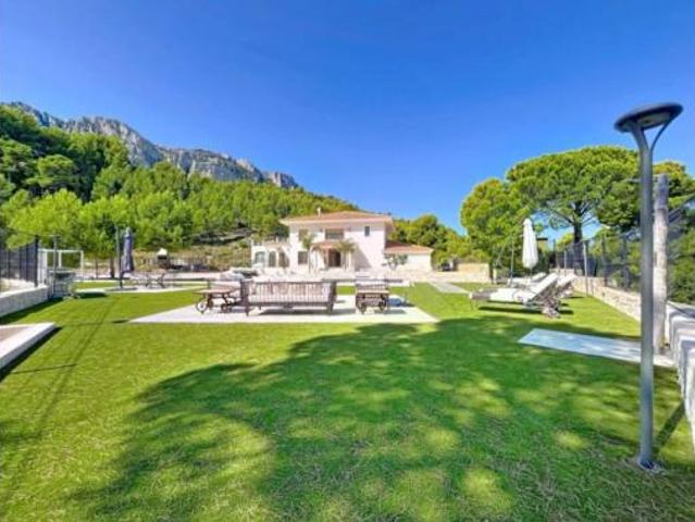 Chalet en venta en la Marina Baixa, Valencia