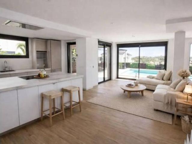 Chalet en venta en la Marina Baixa, Valencia