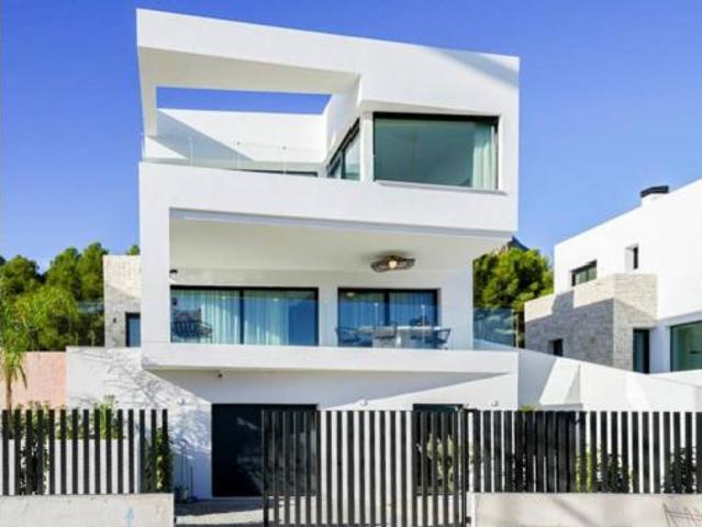 Chalet en venta en la Marina Baixa, Valencia