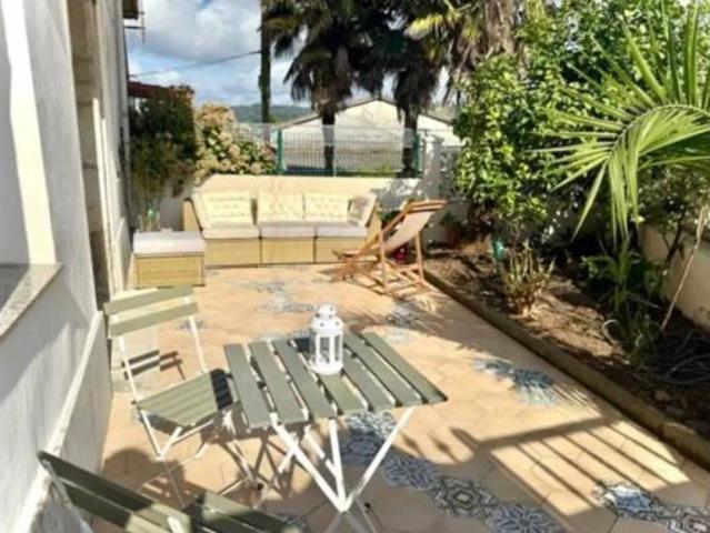 Chalet en venta en Bergondo, A Coruña