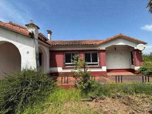 Chalet en venta en Betanzos, Galicia