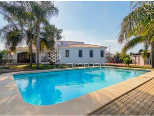 Chalet en venta en el Camp de Túria, Valencia