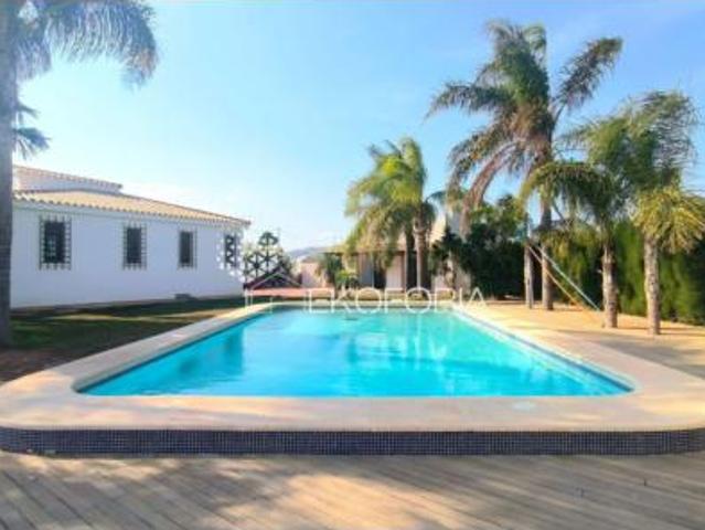 Chalet en venta en el Camp de Túria, Valencia