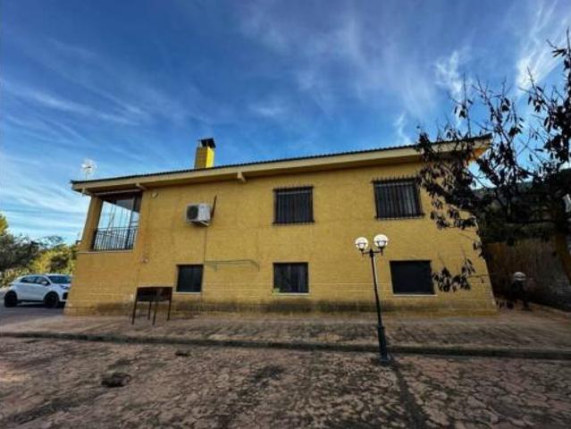 Chalet en venta en l'Alt Vinalopó / El Alto Vinalopó, Valencia
