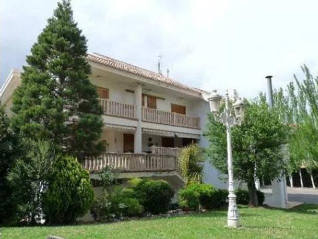 Chalet en venta en l'Alt Vinalopó / El Alto Vinalopó, Valencia