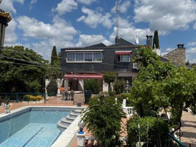Chalet en venta en Viñas Viejas, Boadilla Del Monte