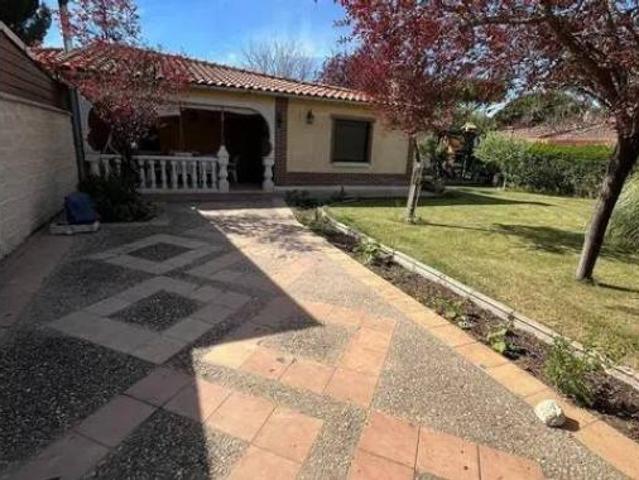 Chalet en venta en Urbanización La Coronilla, Boecillo