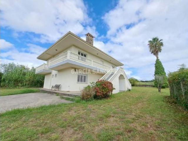 Chalet en venta en Boiro, A Barbanza