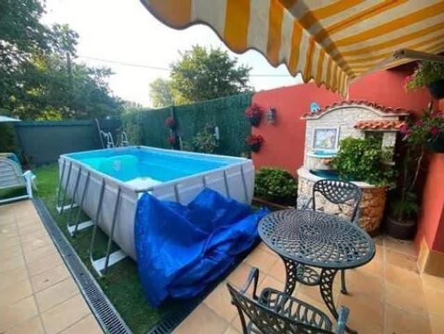 Chalet en venta en O Castro, Boiro