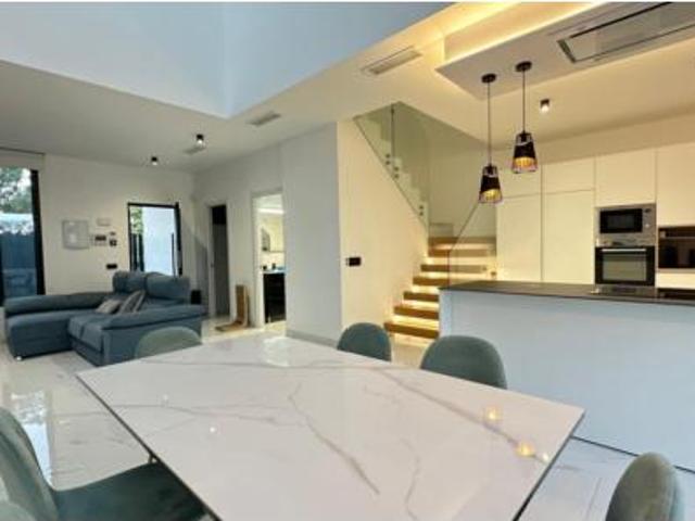 Chalet en venta en Bormujos, Sevilla