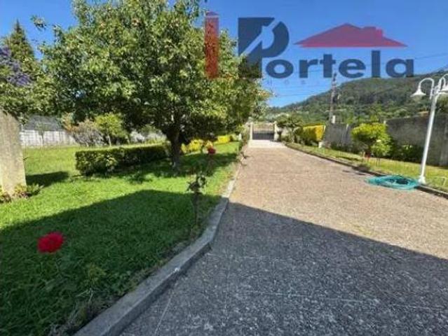 Chalet en venta en Cela, O Morrazo