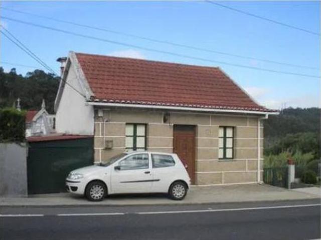 Chalet en venta en Beluso, O Morrazo